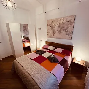 https://a-casa-di-dado-e-benny.it-romehotels.com